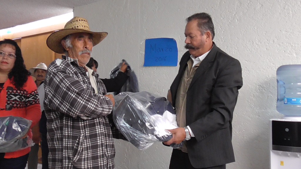 Cuidan imagen de empleados municipales