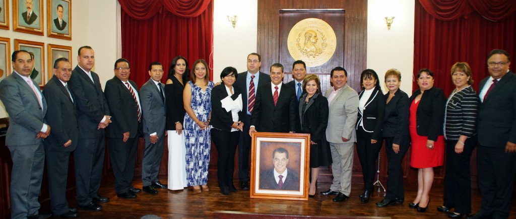 Aprueban sesión para quinto informe