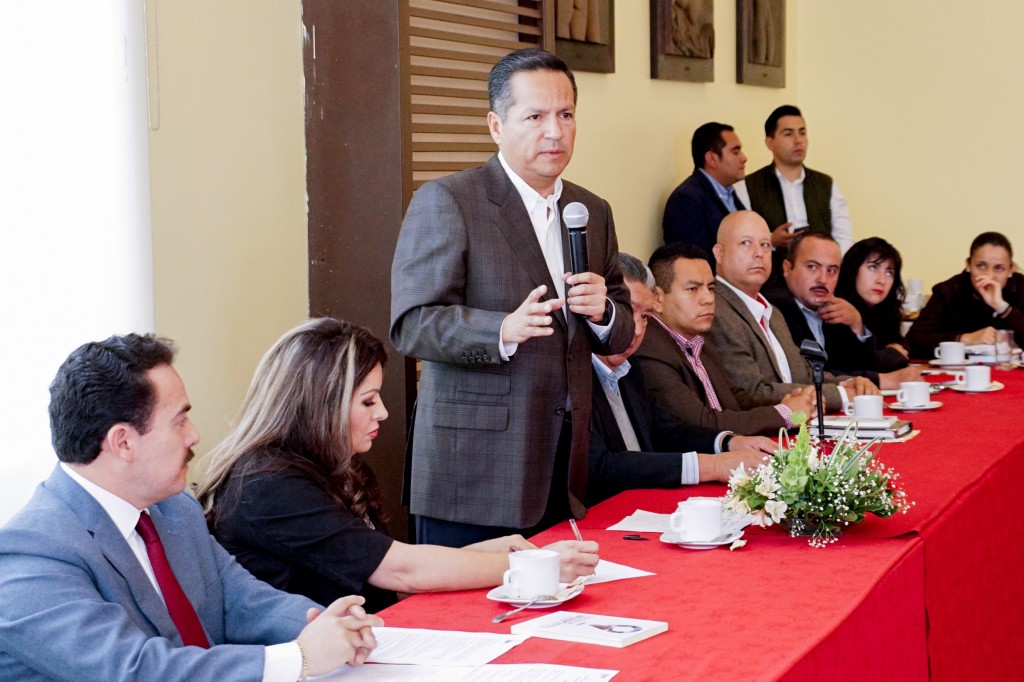 Capacitación impartida a presidentes municipales electos