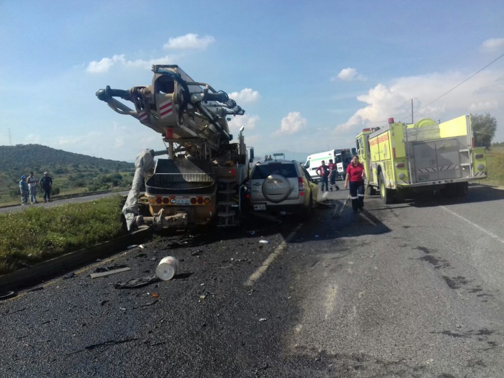 Mujeres muertas en brutal choque