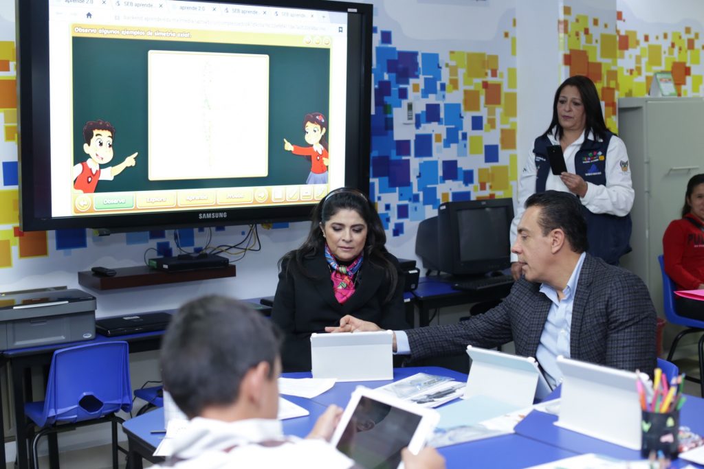 Cuando ya es imposible curar, es nuestro deber, cuidar: Omar Fayad