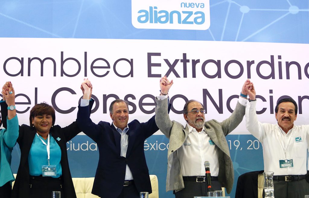 Rinde protesta como candidato