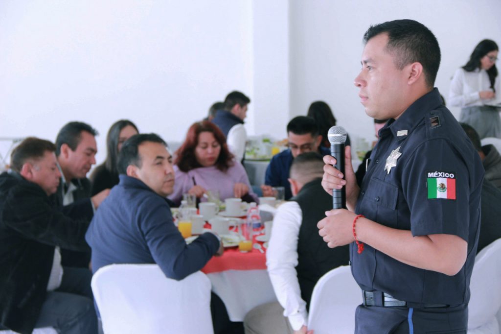 Empresarios reciben capacitación para prevenir delitos