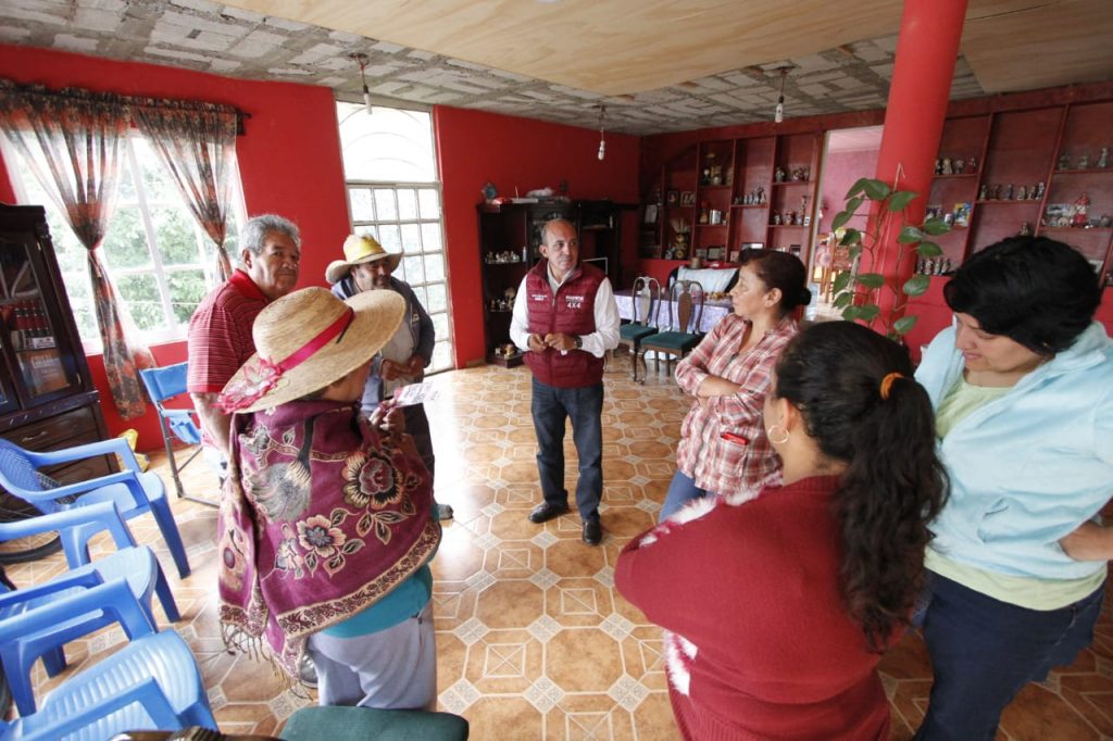 Apuesta por la Educación en el Distrito X, Rafael Garnica