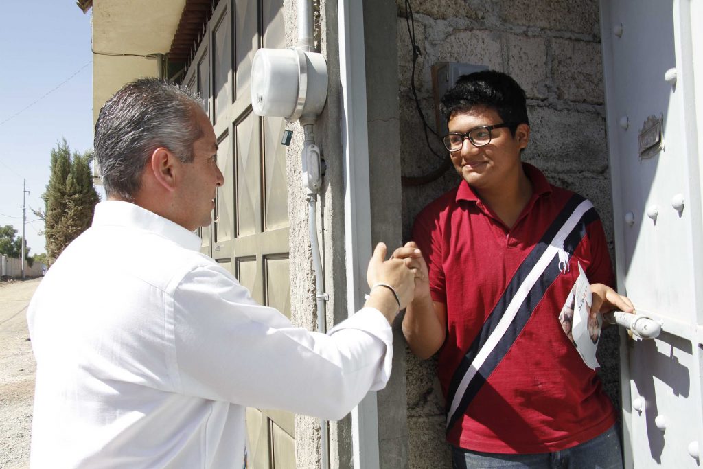 SERGIO BAÑOS CONVOCA A UNIVERSITARIOS A SUMARSE A SU CAMPAÑA