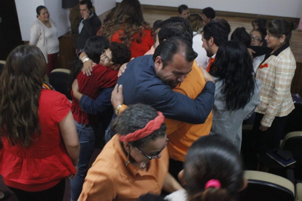 «Falsa personalidad»