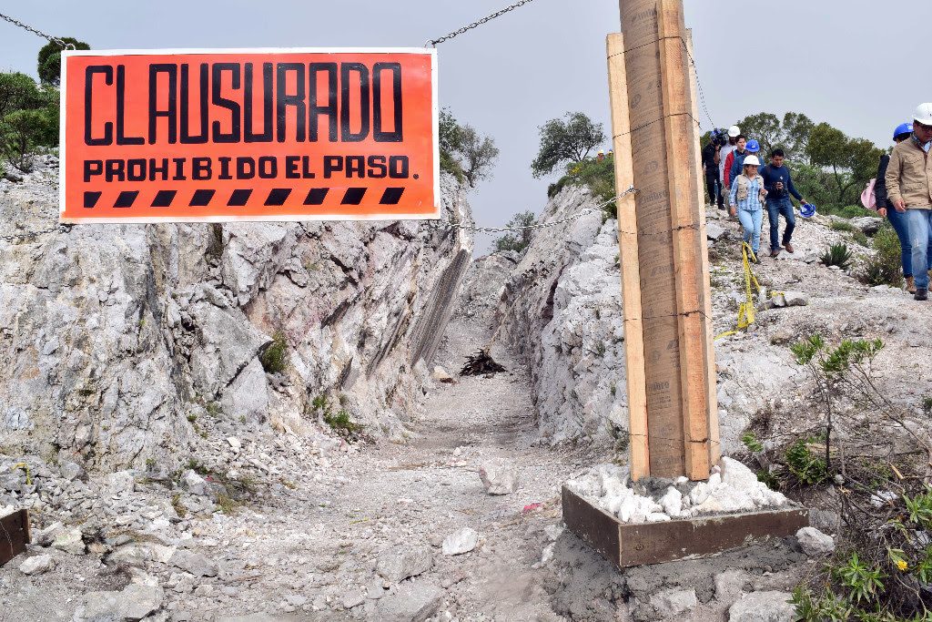 Apoyan a deudos de la mina de marmol