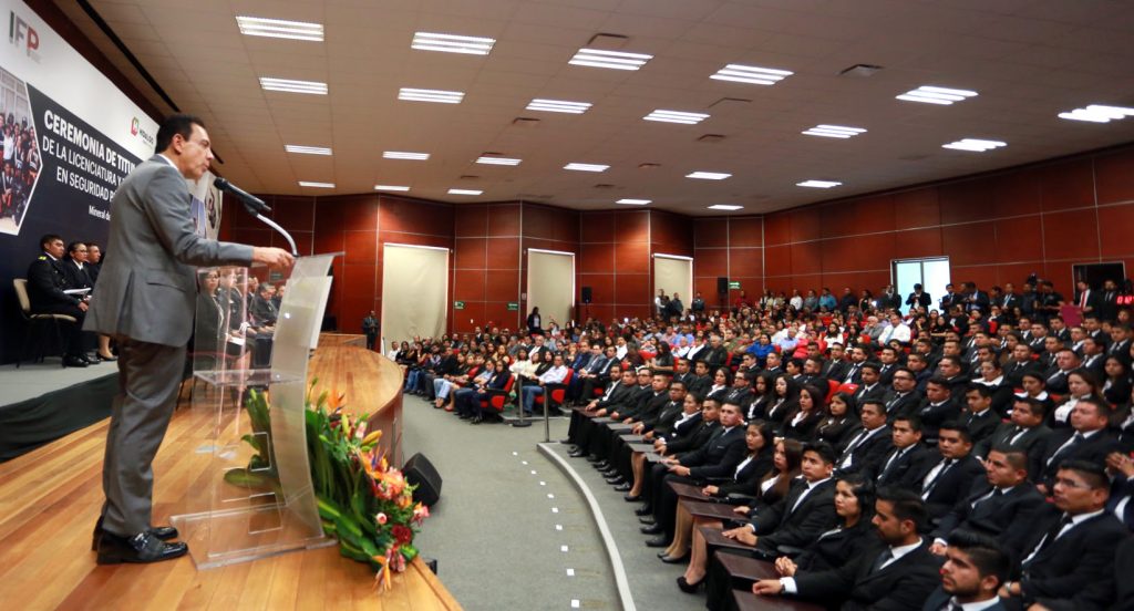 Hidalguenses merecen tener la mejor Policía: Omar Fayad