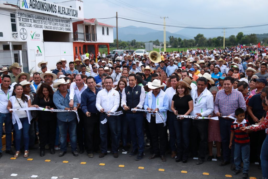 Mejoran vialidades en todas las regiones de Hidalgo