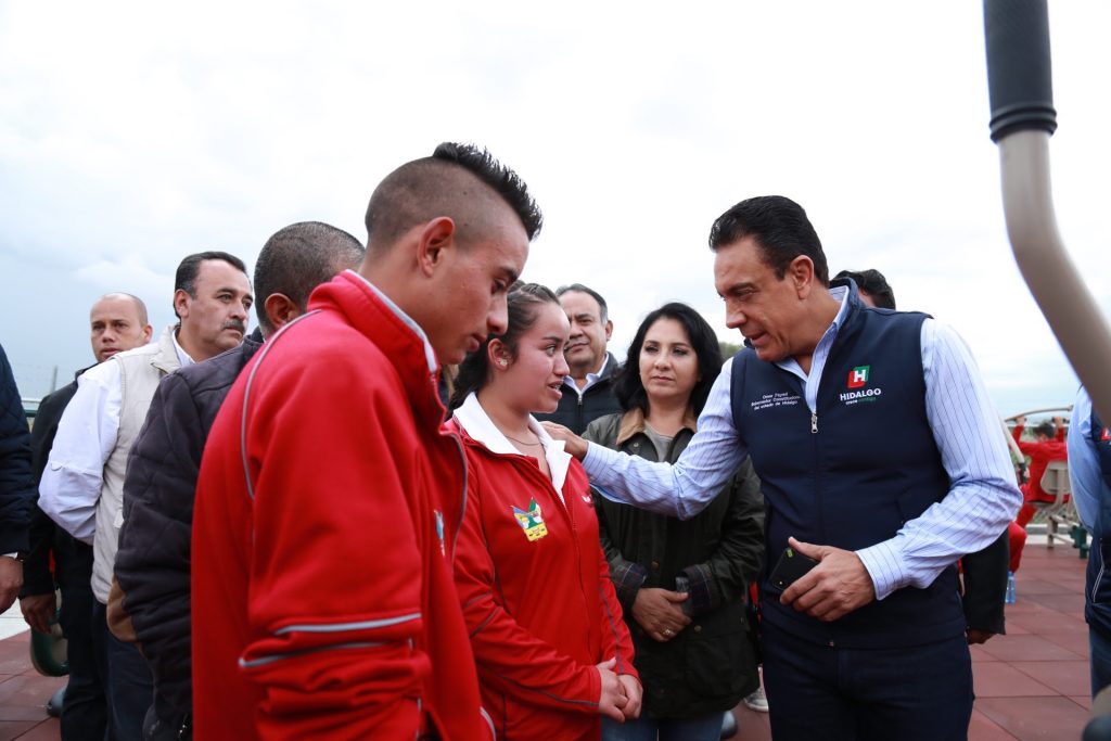 Con trabajo se alcanza el progreso de los pueblos