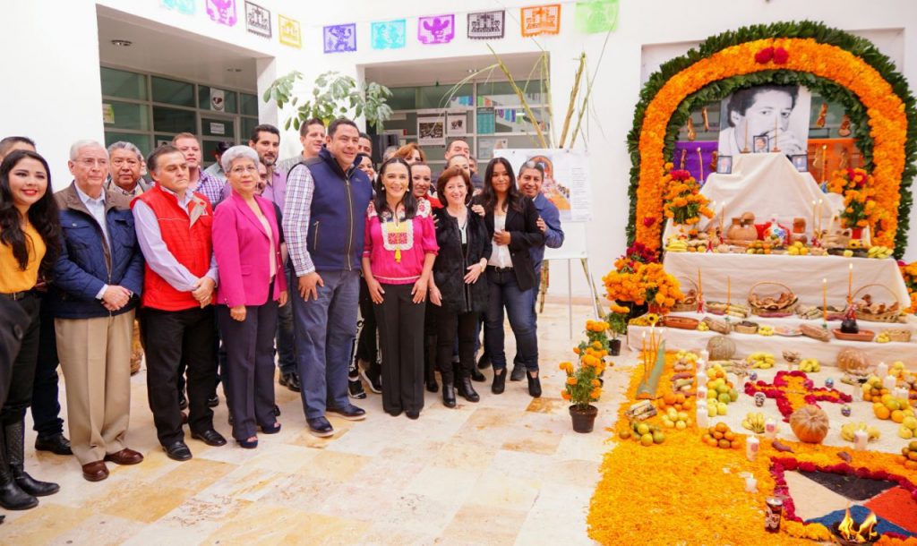 Altar en conmemoración del día de muertos