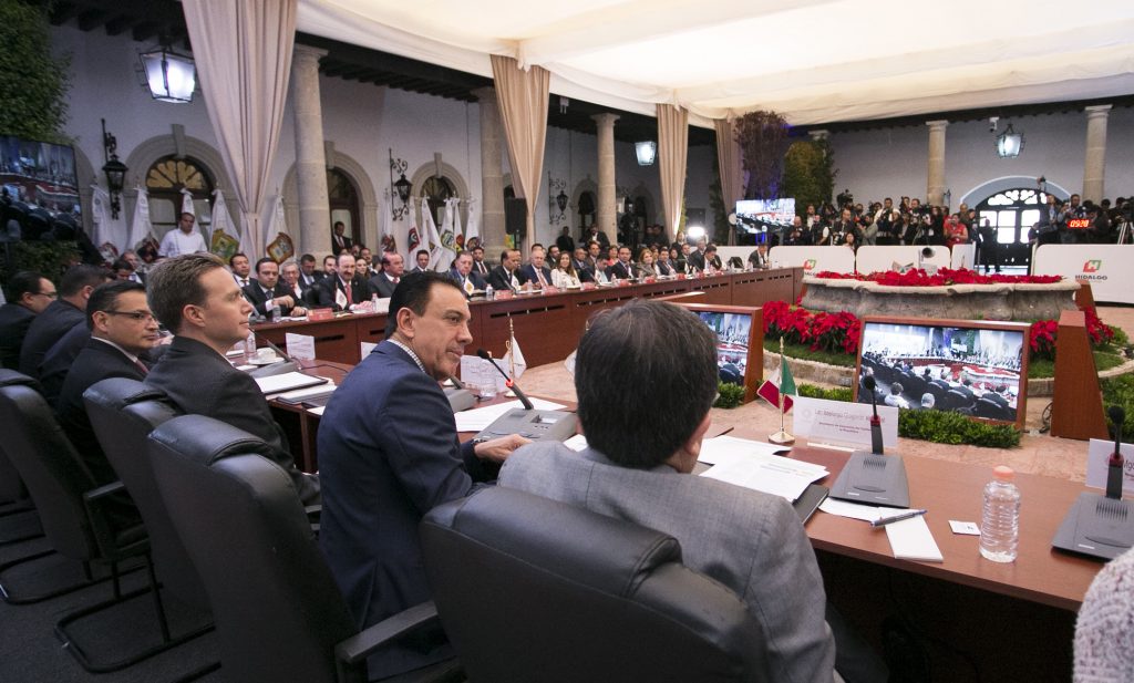 Omar Fayad presenta agenda de desarrollo económico