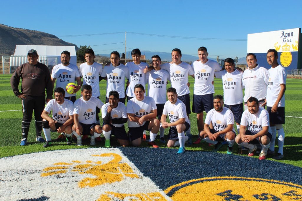 Grupo Modelo y Gobierno de Apan inauguran cancha de futbol en la Unidad  Deportiva “Angel Losada” - El reportero