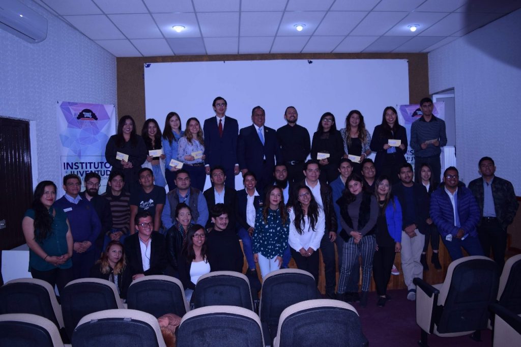 Becan a prestadores de servicio social