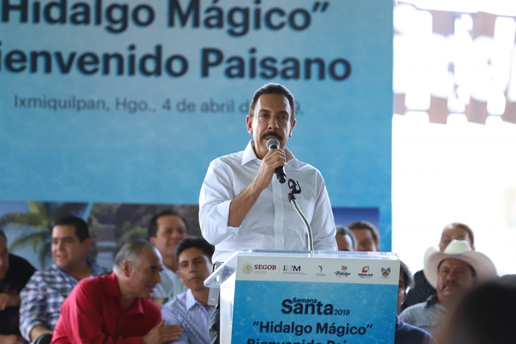 Omar Fayad se solidariza con la comunidad de la UAEH