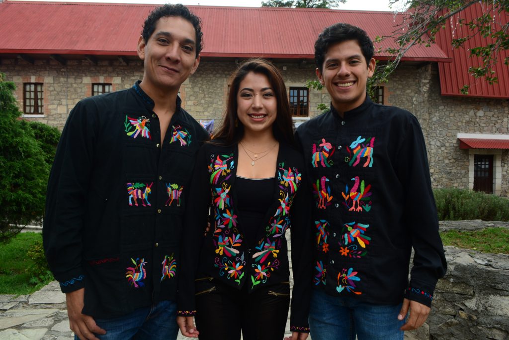 Reconoce Bellas Artes a alumnos de UAEH