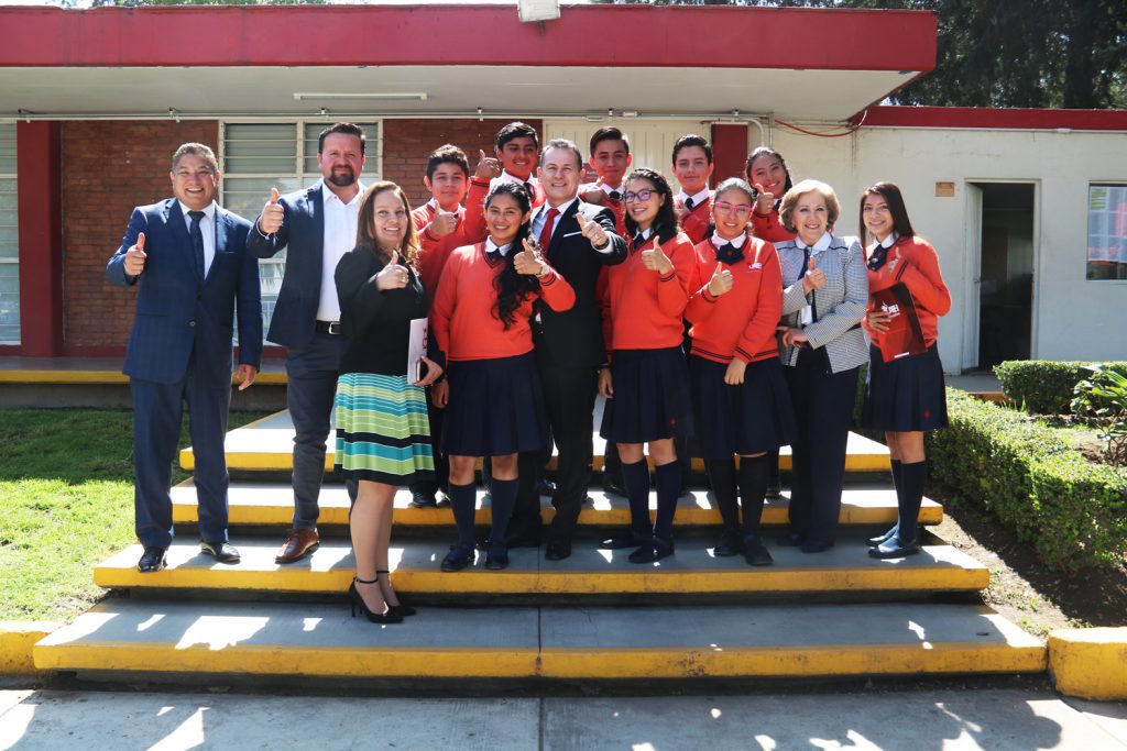 Secundaria de la UAEH, primera en impartir tres idiomas extranjeros