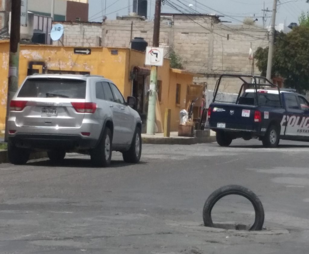 Urge mantenimiento a calles de Pachuca