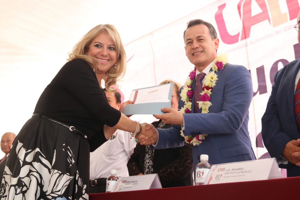 Nuestra misión, formar los cuadros profesionales que el país requiere: Adolfo Pontigo