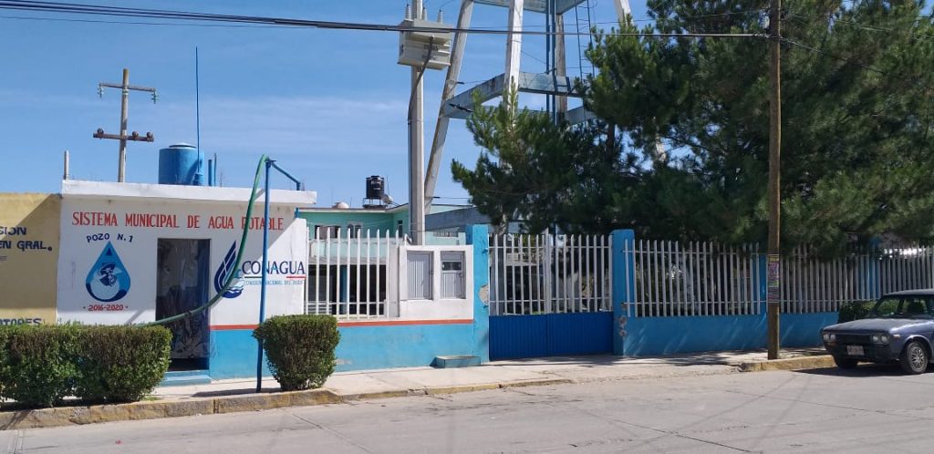 Sufren desabasto de agua potable