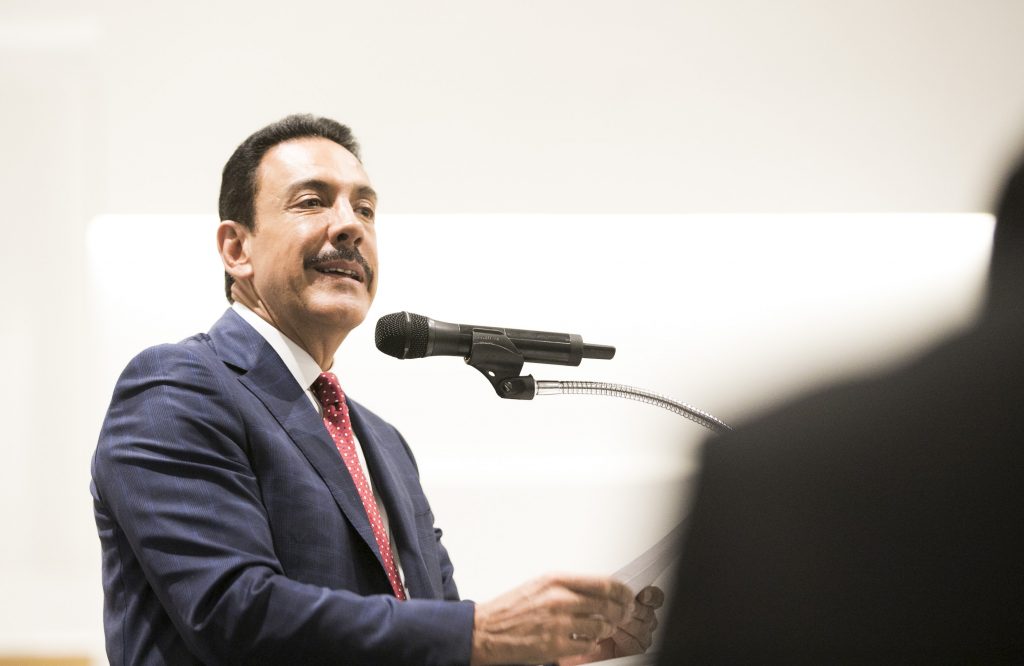 Omar Fayad en audiencia pública