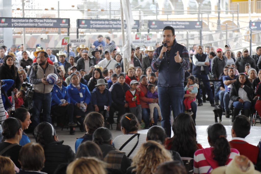 Omar Fayad trabaja por el bienestar de su pueblo