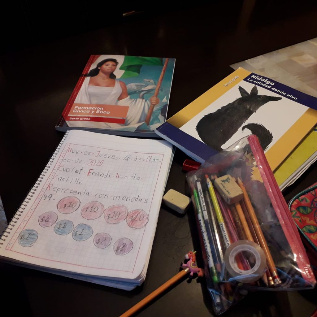 Escolapios estudian desde sus hogares