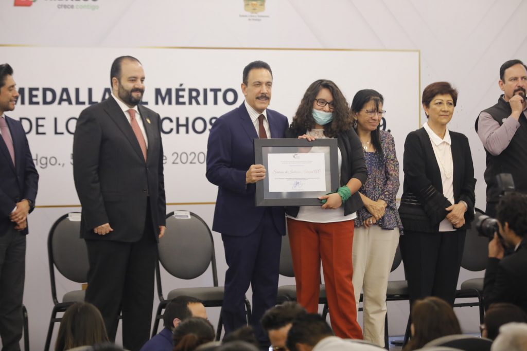 Medalla al Mérito en la Promoción y Defensa de los Derechos Humanos 2019