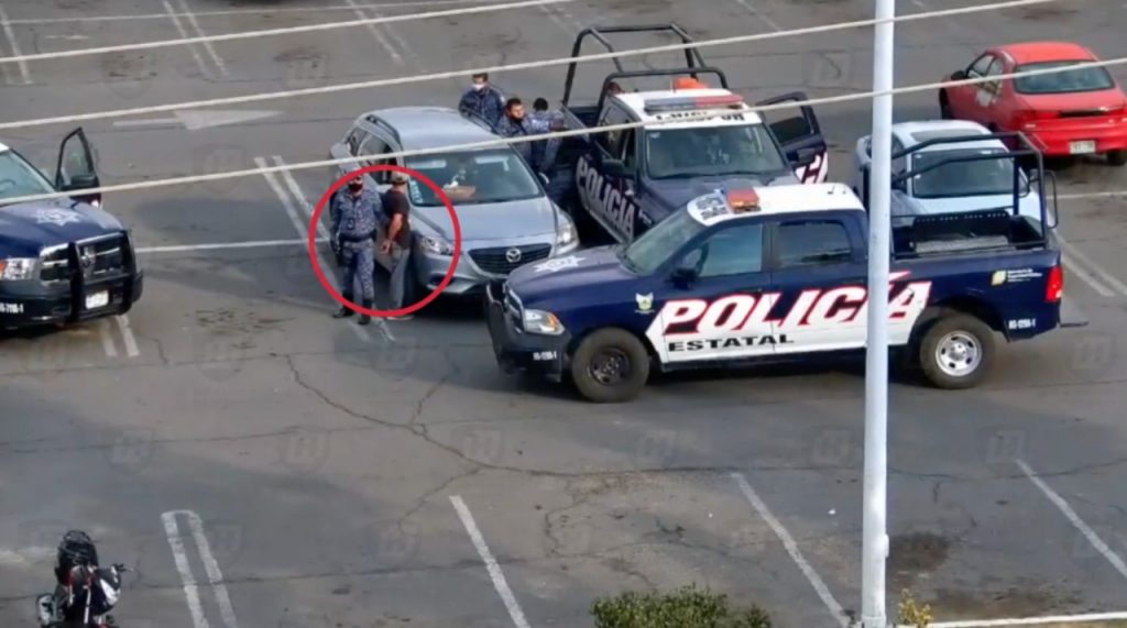 Capturan a sujetos con armas de alto poder