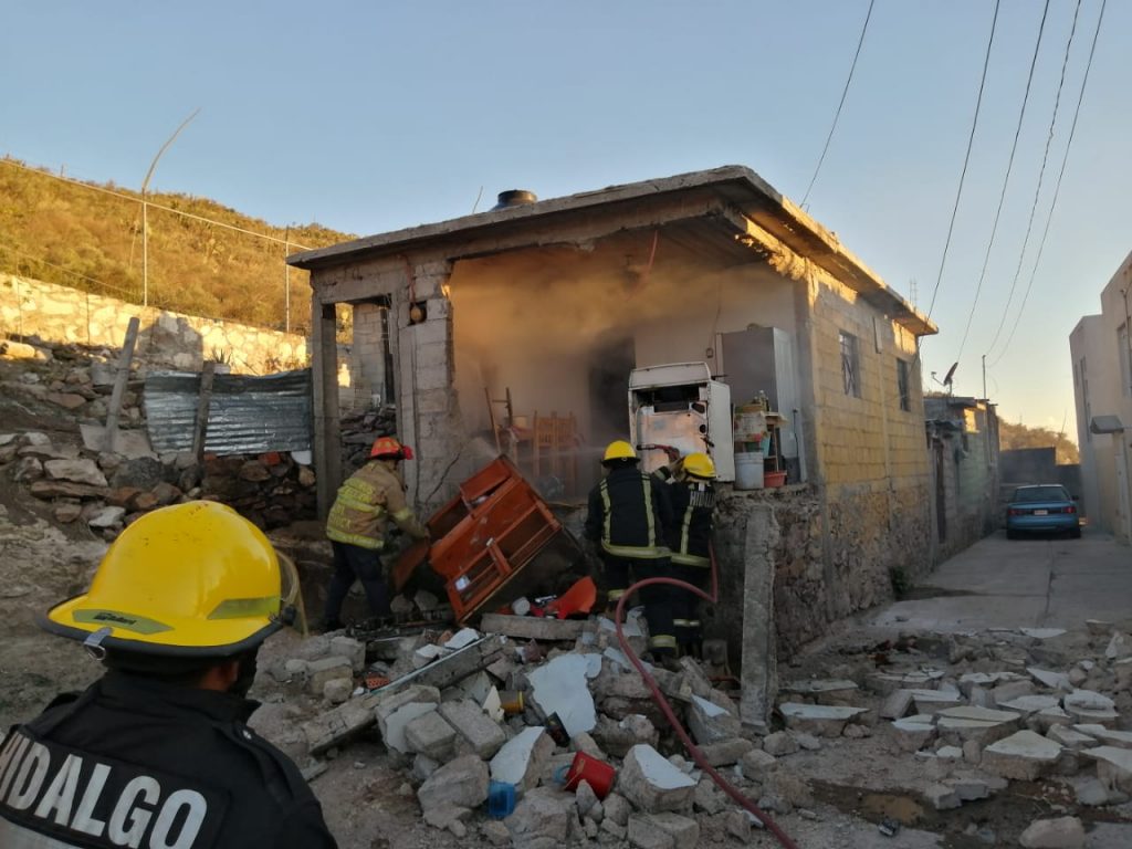 Exploto una vivienda en colonia La Raza