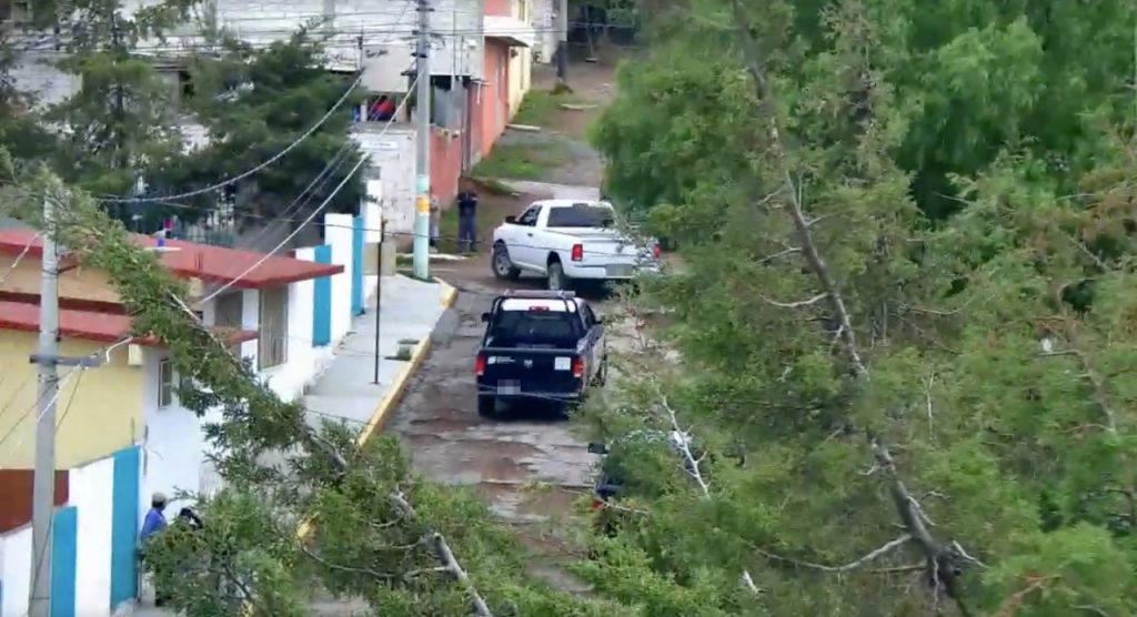 Capturados por accionar una pistola en la vía pública