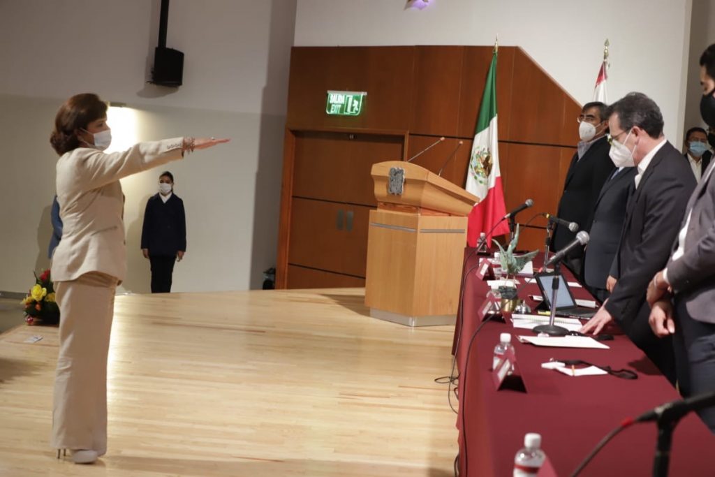 Lidia García presidenta del Patronato de la UAEH