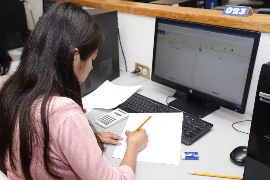 UAEH aplicará prueba de admisión “Examen Garza desde Casa”