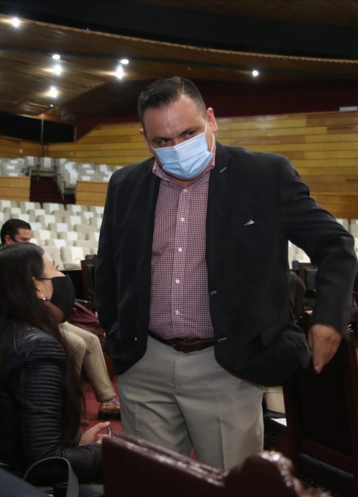 Deben apoyar a los hijos de madres víctimas de feminicidio