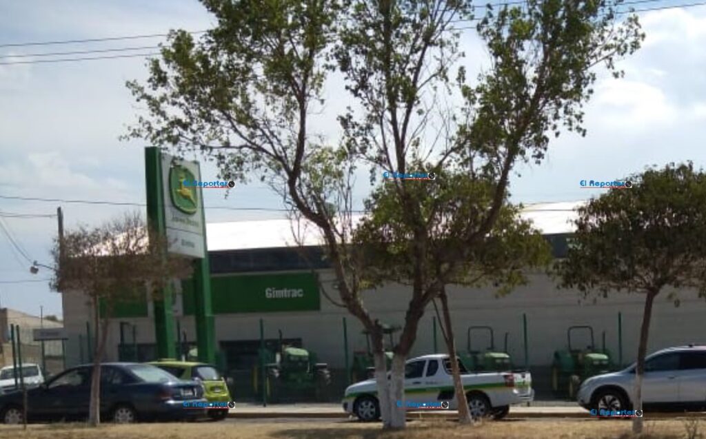 Violento asalto a la John Deere