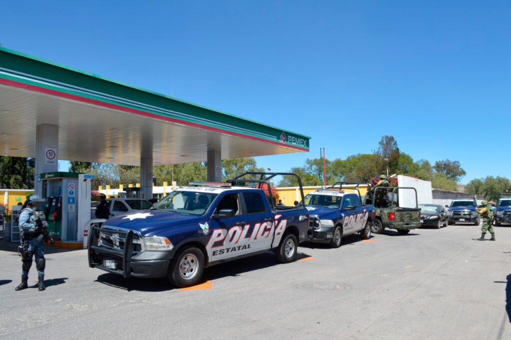 Operativo de verificación en gasolineras de Cuautepec