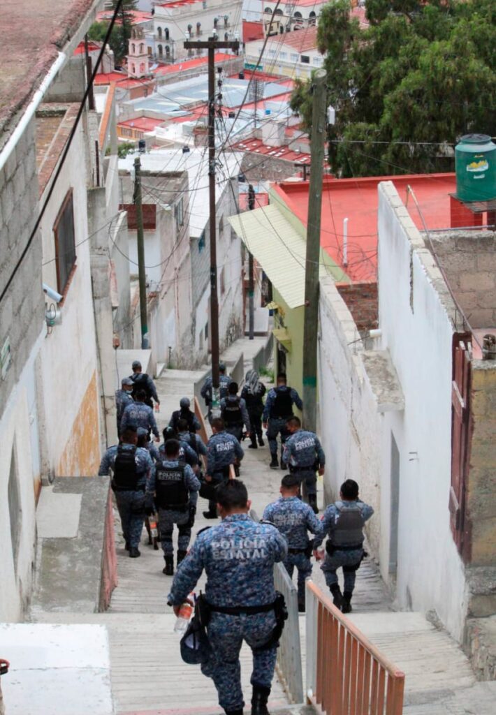 Operativos de seguridad en barrios altos de Pachuca