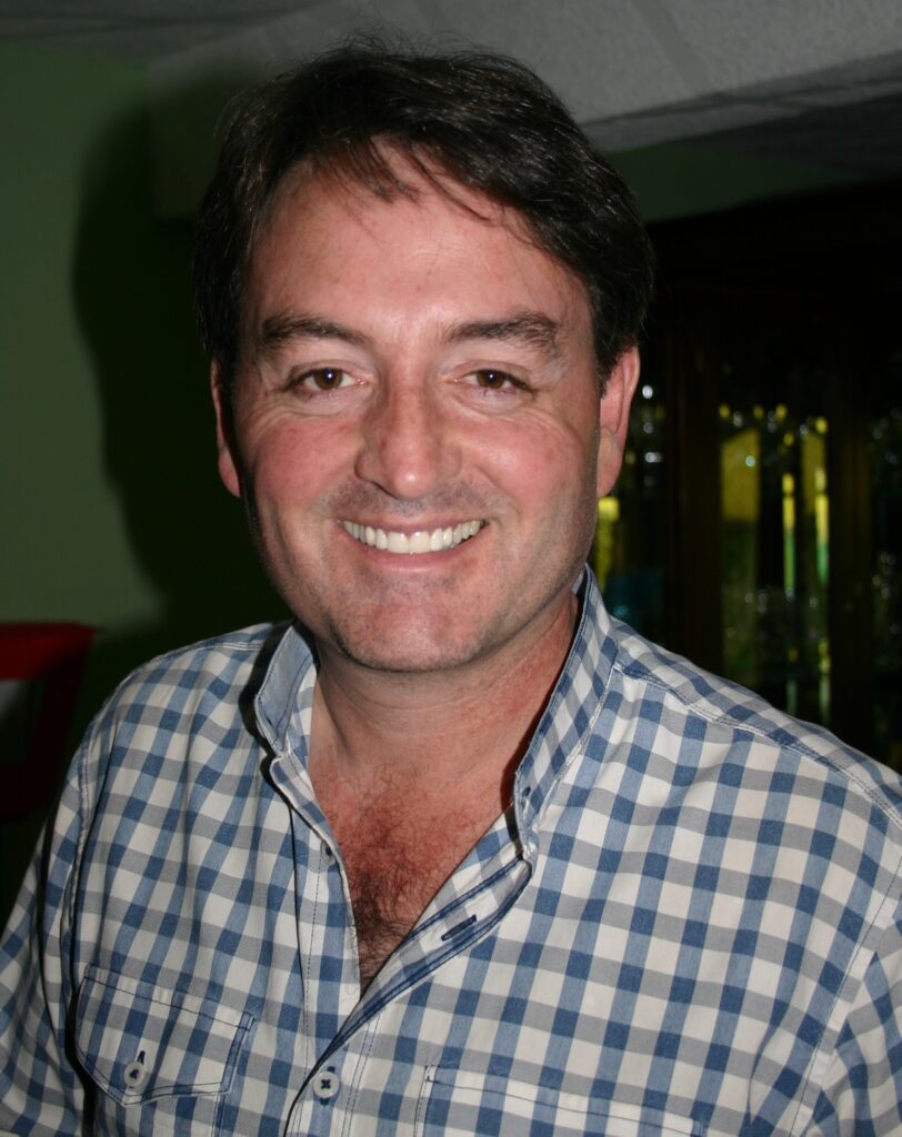 Francisco Xavier buscará un Congreso Independiente