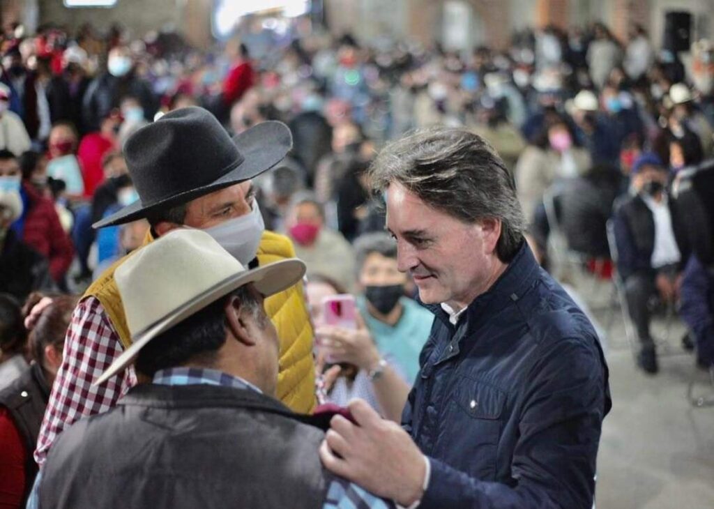 Crece el respaldo al proyecto de Francisco Xavier