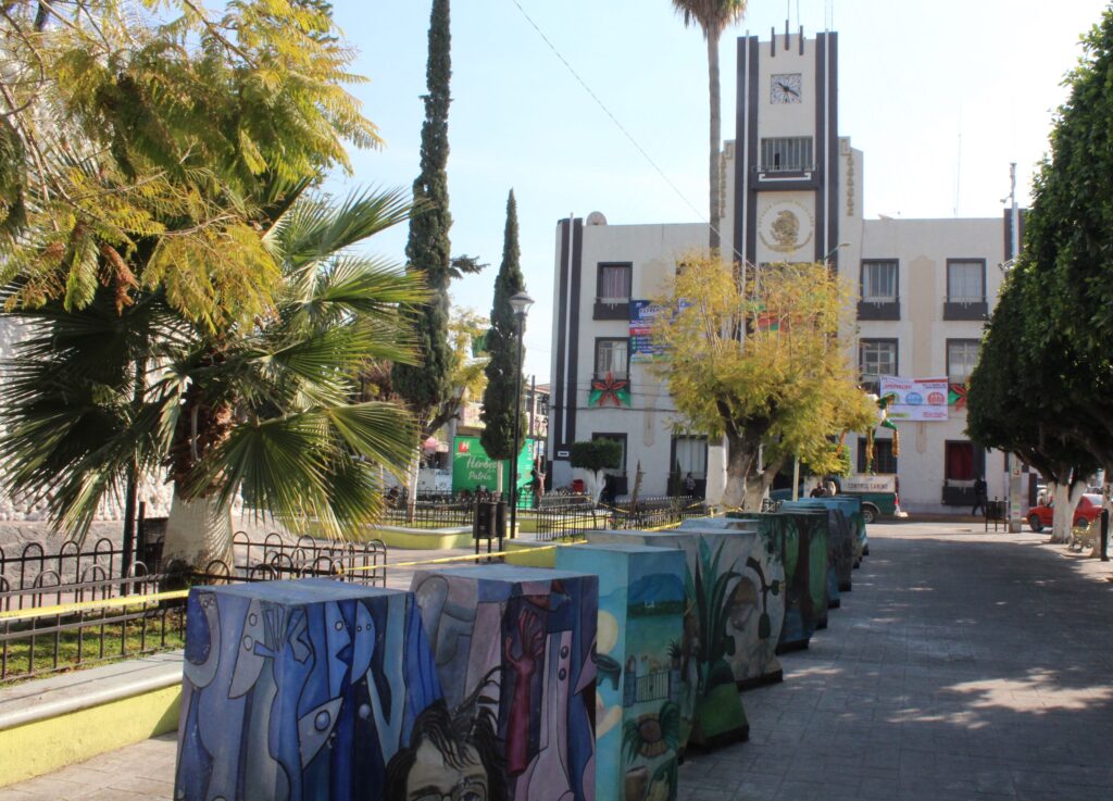 ¿Regidores planean aumentarse sus ingresos?