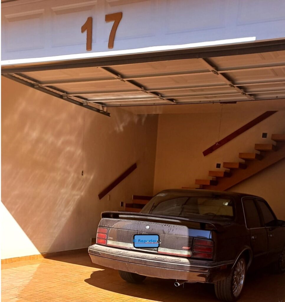 Pareja sorprendida por la muerte en pleno coloquio