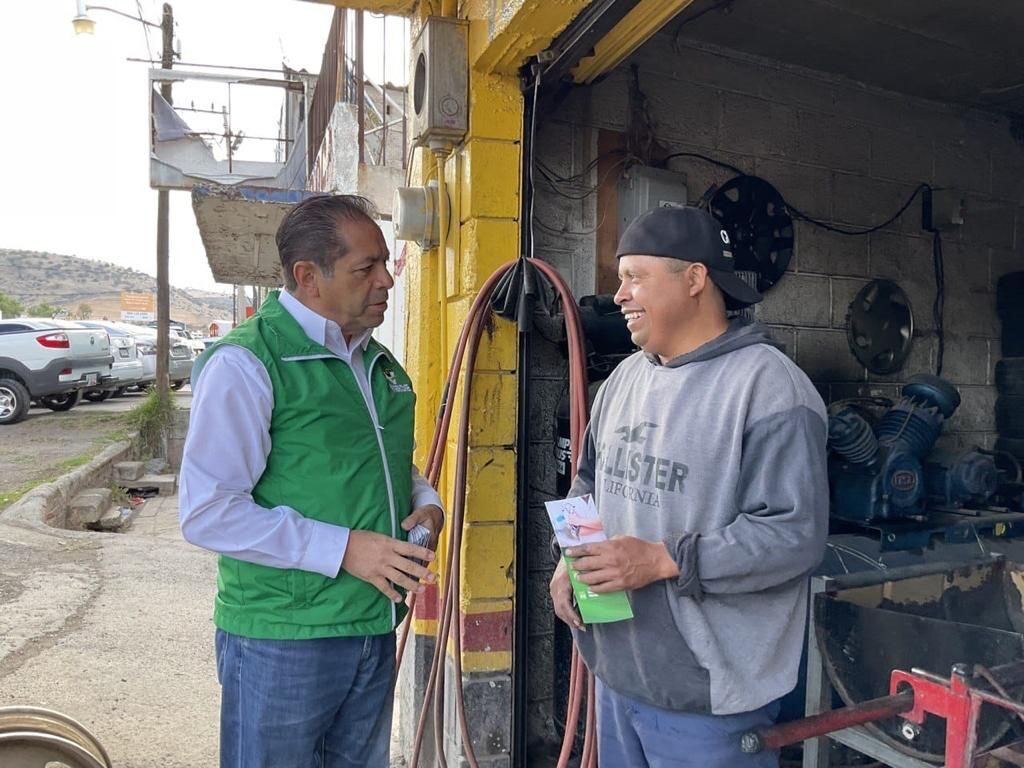 Mejores prestaciones para policías propone Lima Morales en Tulancingo