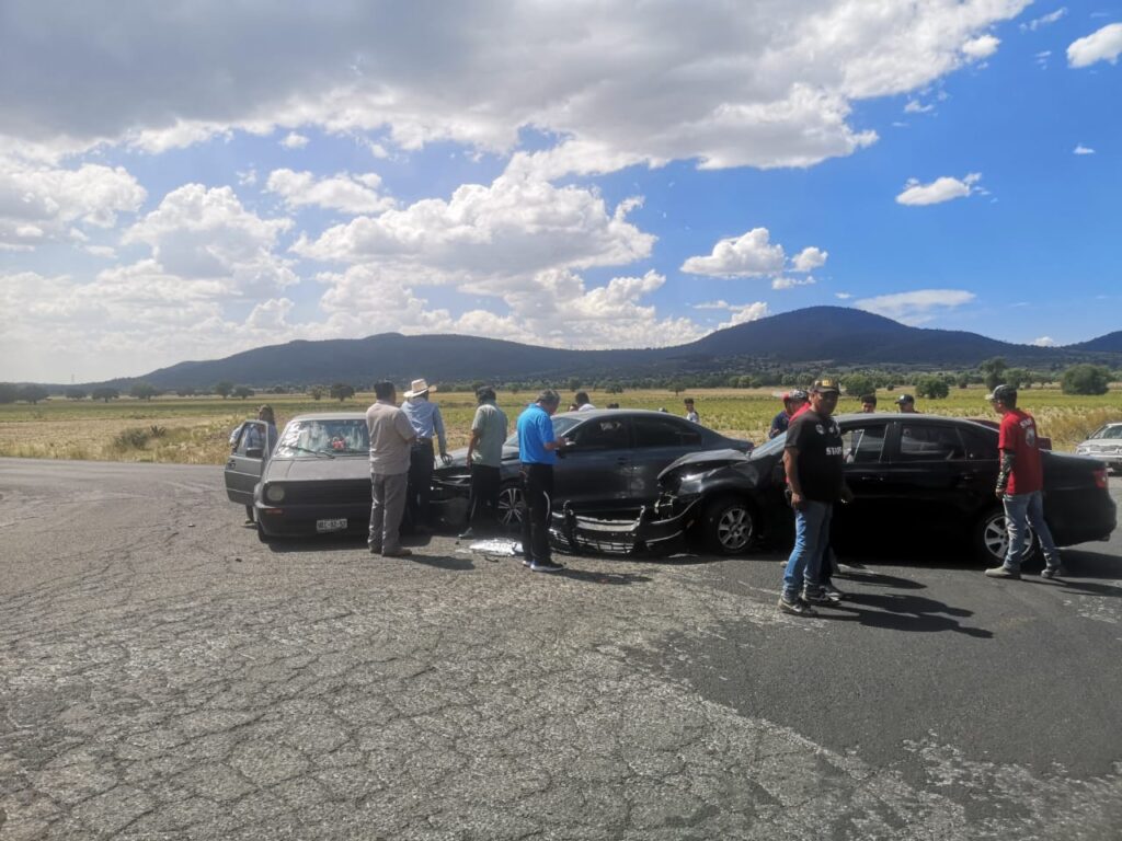 Aparatosa “carambola” vehicular