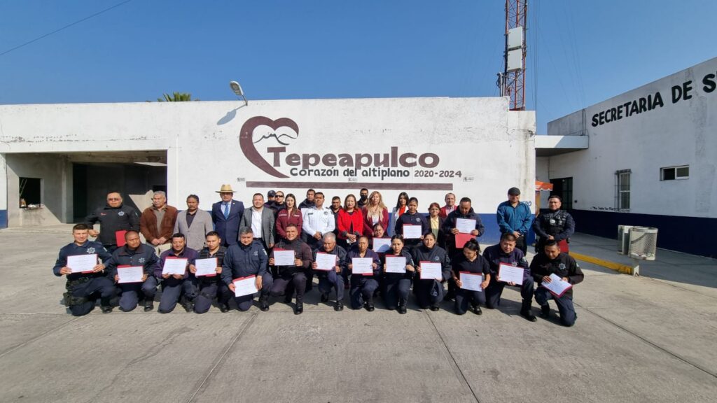 Policías Municipales capacitados para brindar mejor servicio