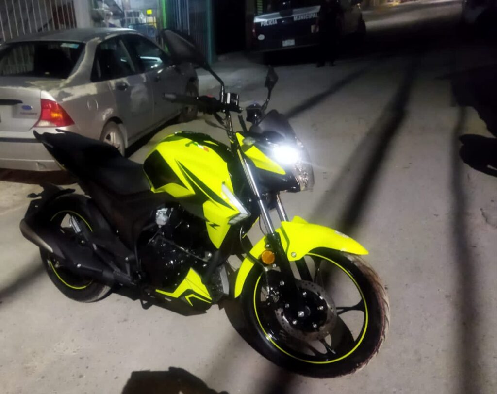 Policía de Pachuca recupera moto robada