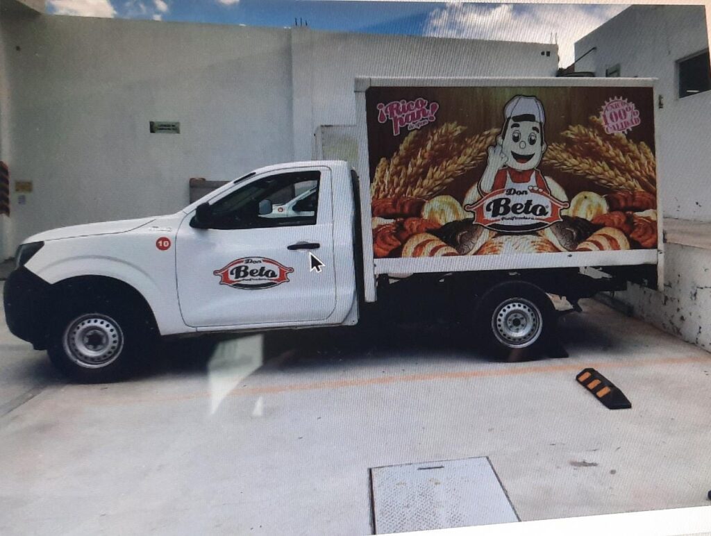 Robaron moderna camioneta en Zotoluca