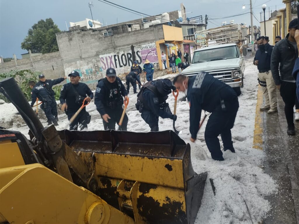 Granizada causo estragos en zona urbana