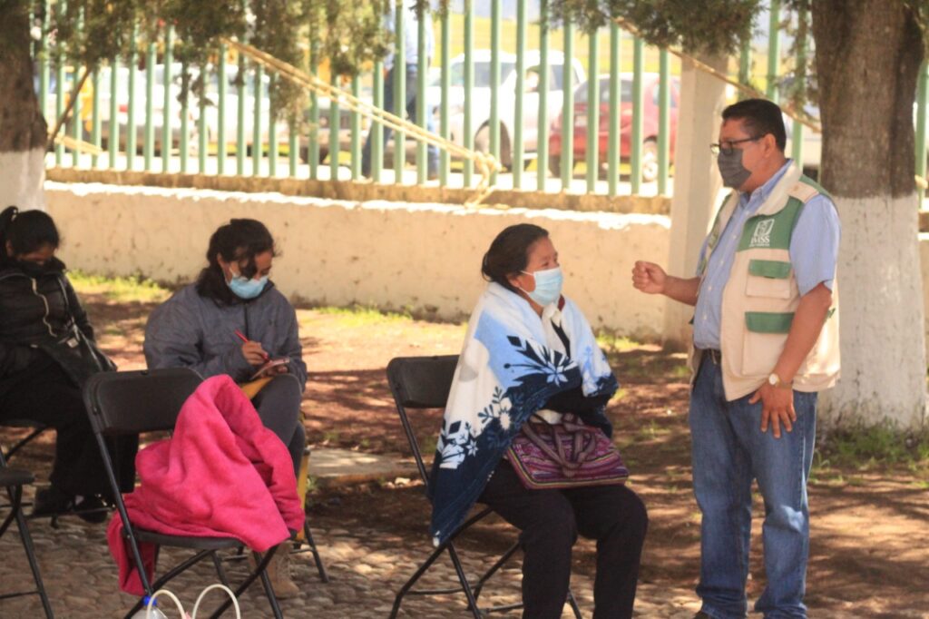 Brindan valoración ginecológica a 1,065 mujeres
