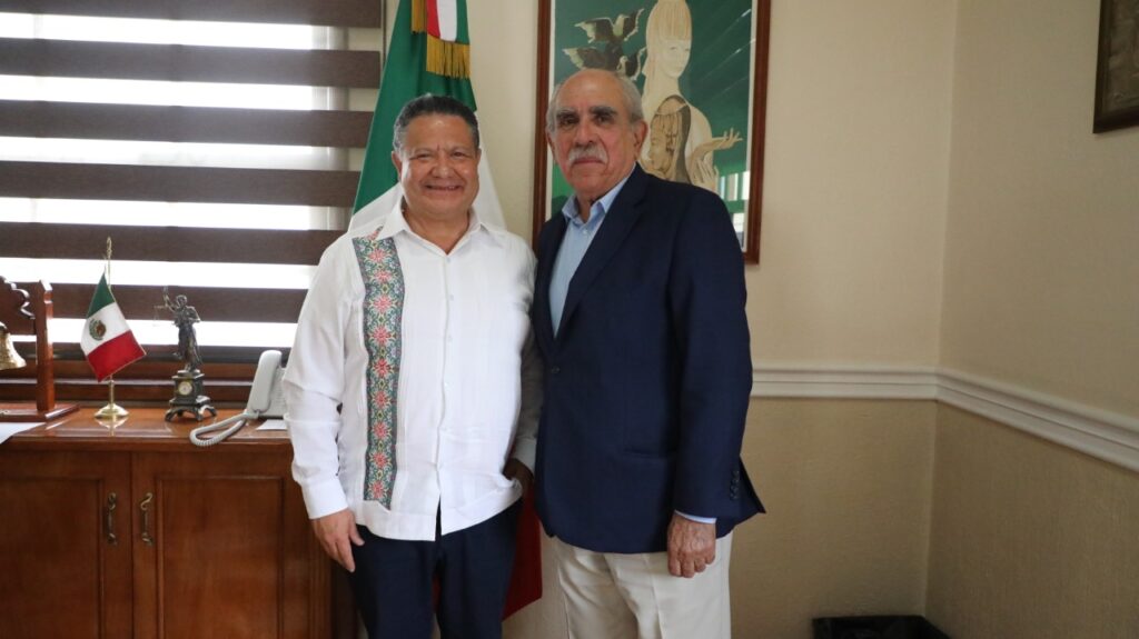 Titular de la Unidad de Inteligencia Financiera se reunió con Julio Menhaca