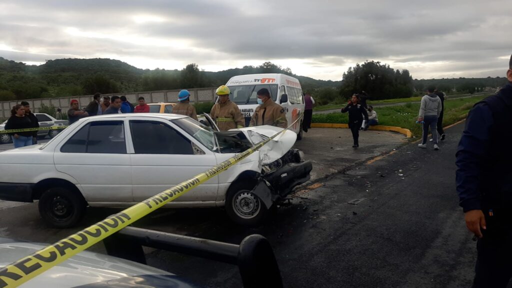 Carambola vehicular dejó varios heridos